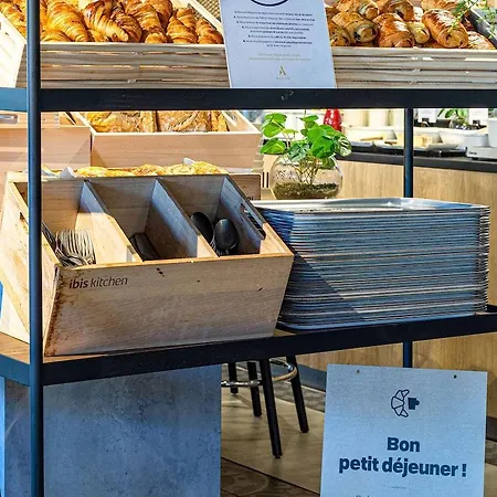 Ibis Paris Hotel
