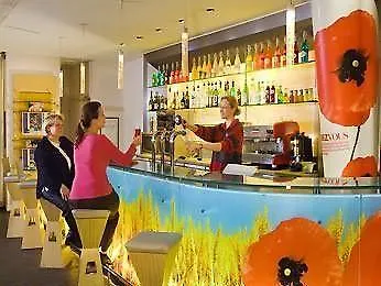 Ibis Paris 3*