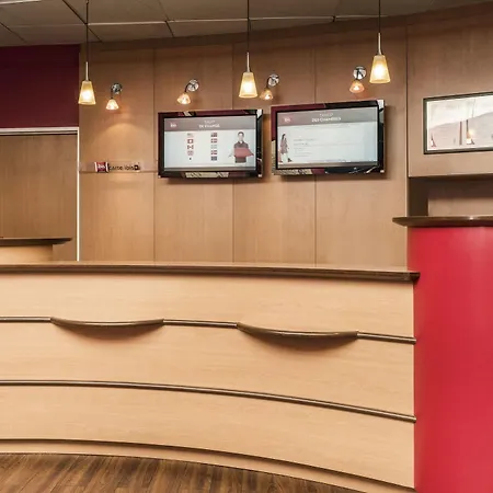 Hotel Ibis Paris 3*