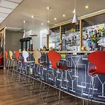 Ibis Paris Otel