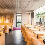 Ibis Paris Otel