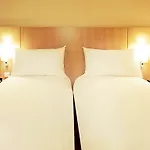 Ibis Paris Otel 3*