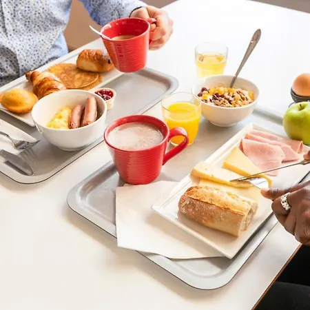Ibis Paris 크레테일