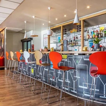 ホテル Ibis Paris 3*