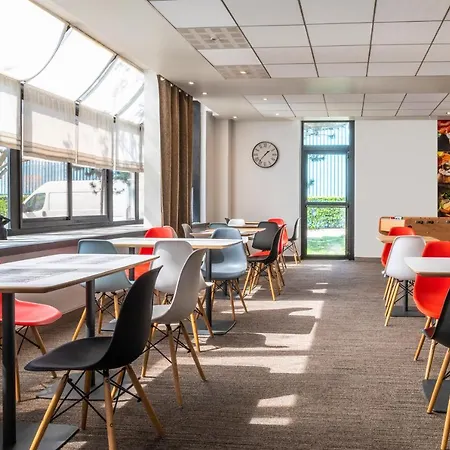 Ibis Paris ホテル 3*