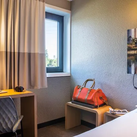 Ibis Paris ホテル クレテイユ