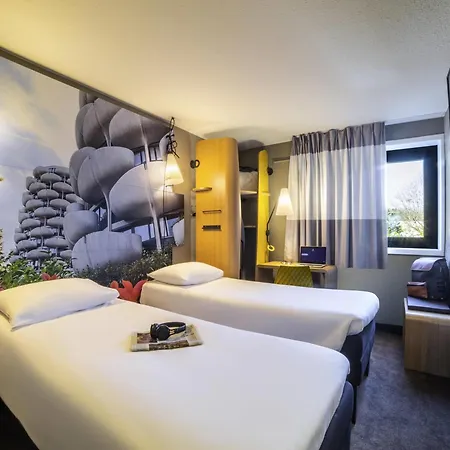 Ibis Paris فندق 3*
