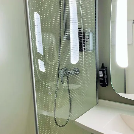 Ibis Paris Hotel