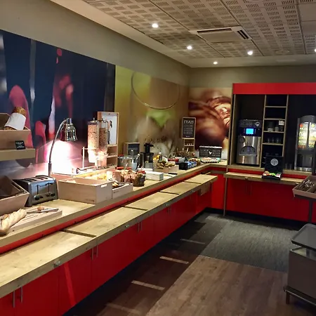 Ibis Paris クレテイユ