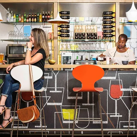 Hotel Ibis Paris 3*