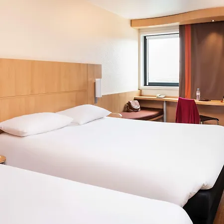 호텔 Ibis Paris 3*