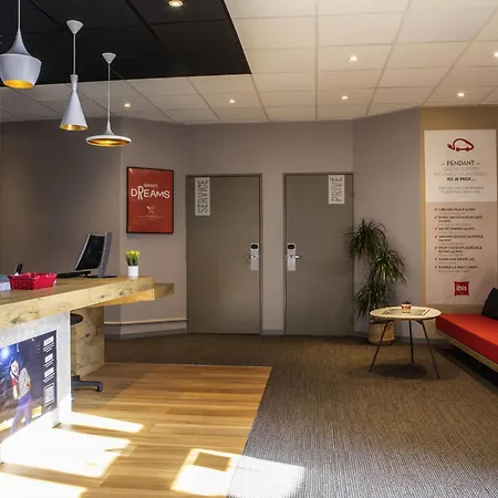 Ibis Paris 호텔