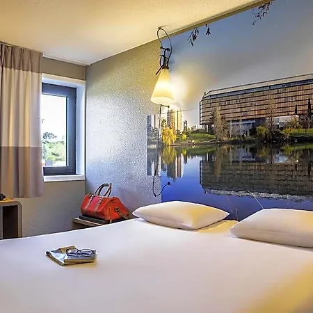 Ibis Paris Szálloda