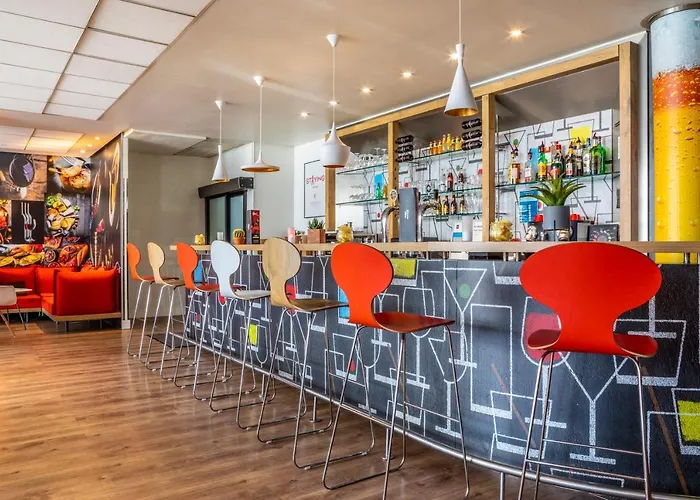 Hotel Ibis Paris 3*