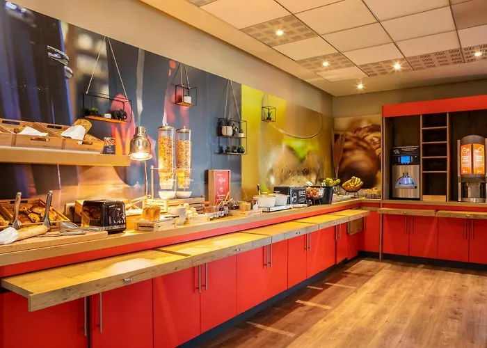 Ibis Paris Hotel