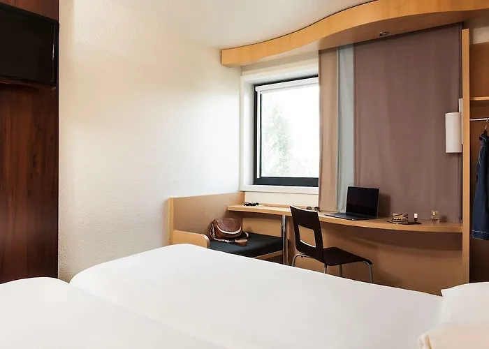 ホテル Ibis Paris 3*