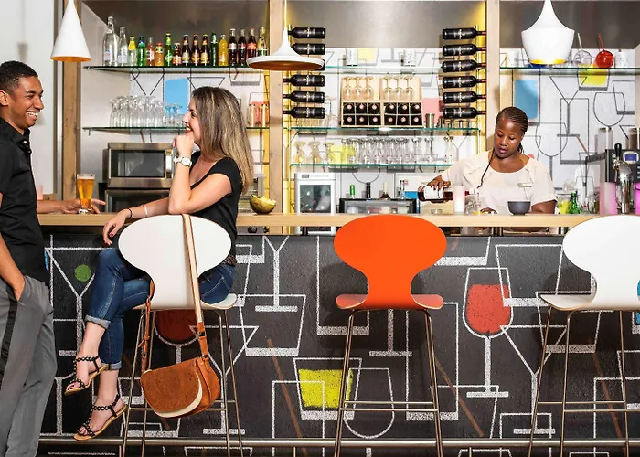 Hotel Ibis Paris 3*