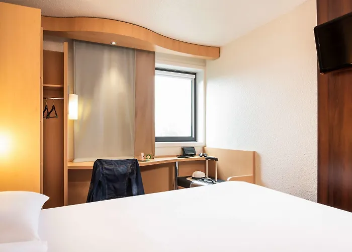Ibis Paris Hotel