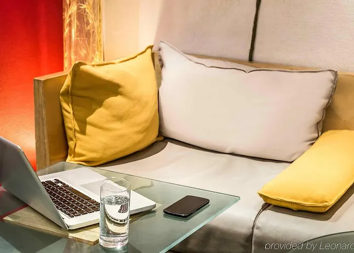 ホテル Ibis Paris 3*