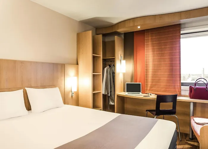 Ibis Paris ホテル 3*